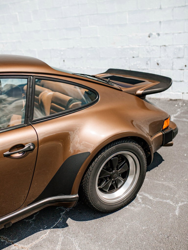 Porsche 911 Turbo 3.0 (US)