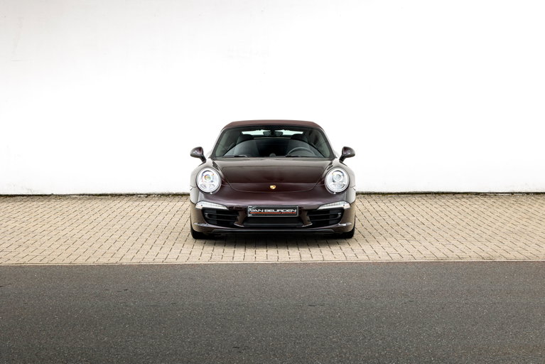 Porsche 991 Carrera 4