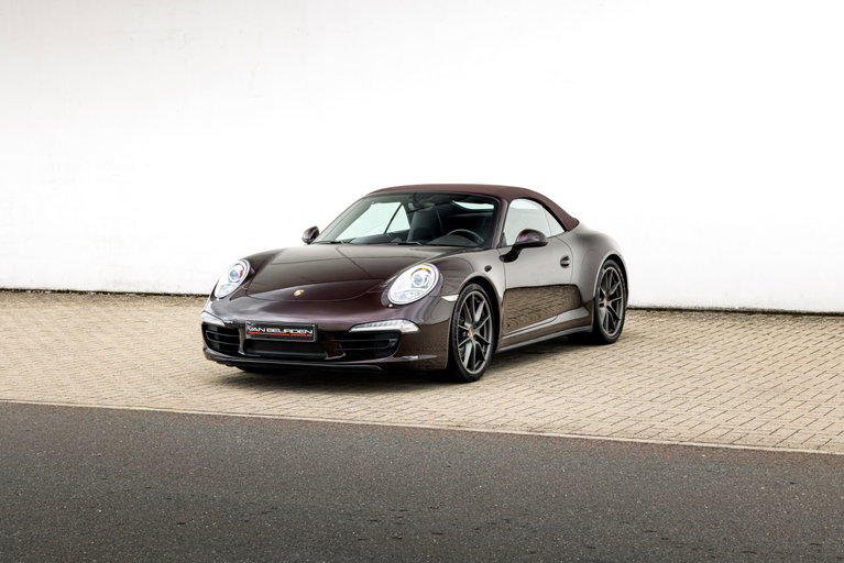 Porsche 991 Carrera 4