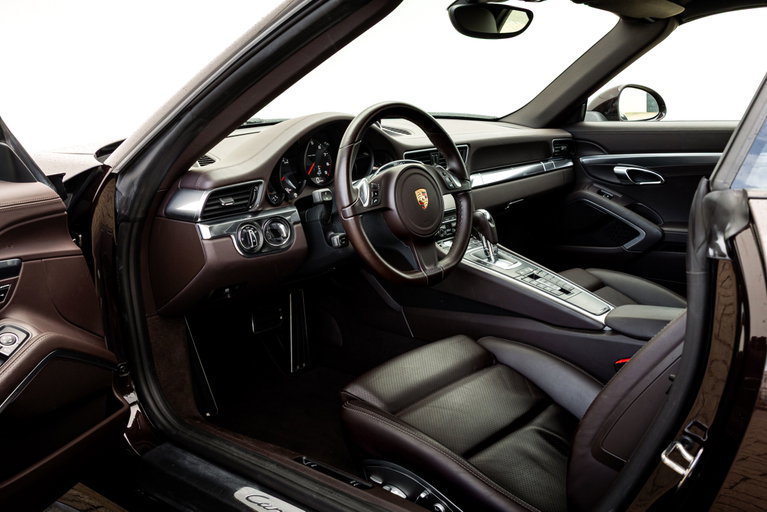 Porsche 991 Carrera 4
