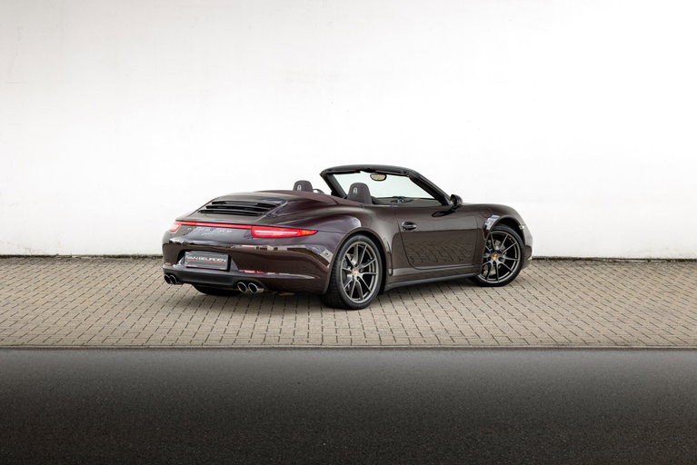 Porsche 991 Carrera 4
