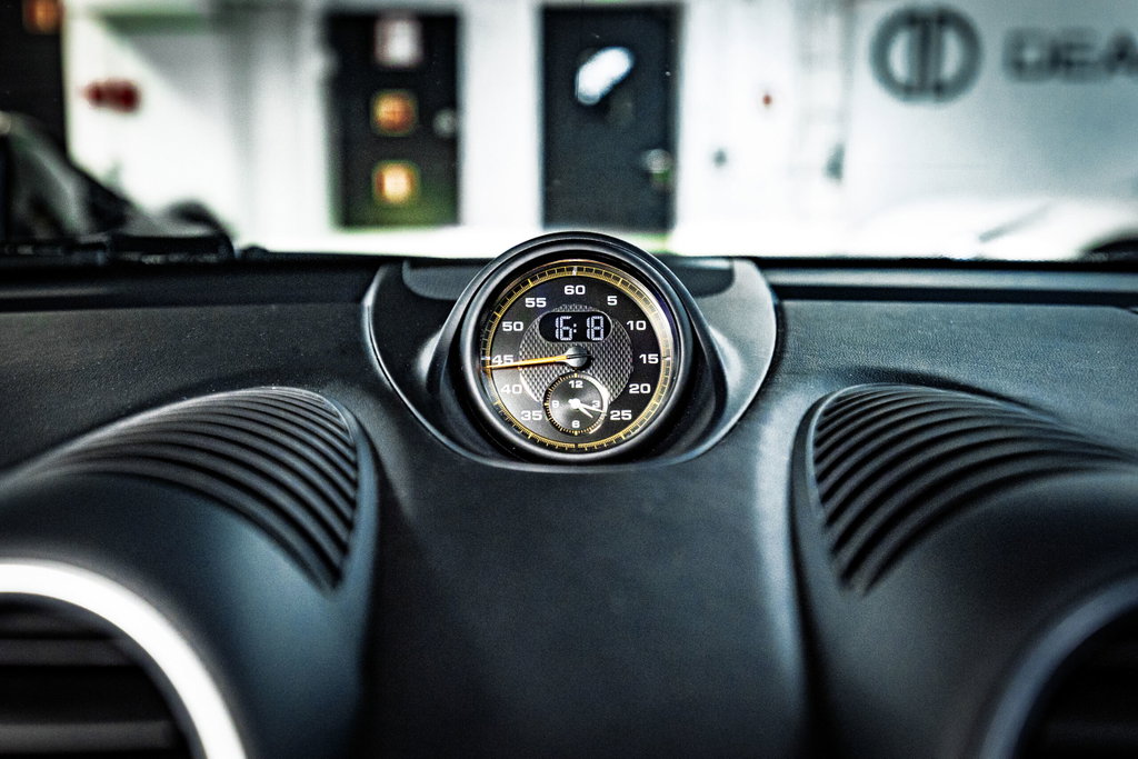 Porsche 718 Cayman GT4