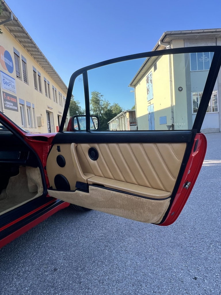 Porsche 911 Turbo 3.3