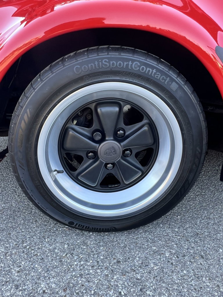 Porsche 911 Turbo 3.3