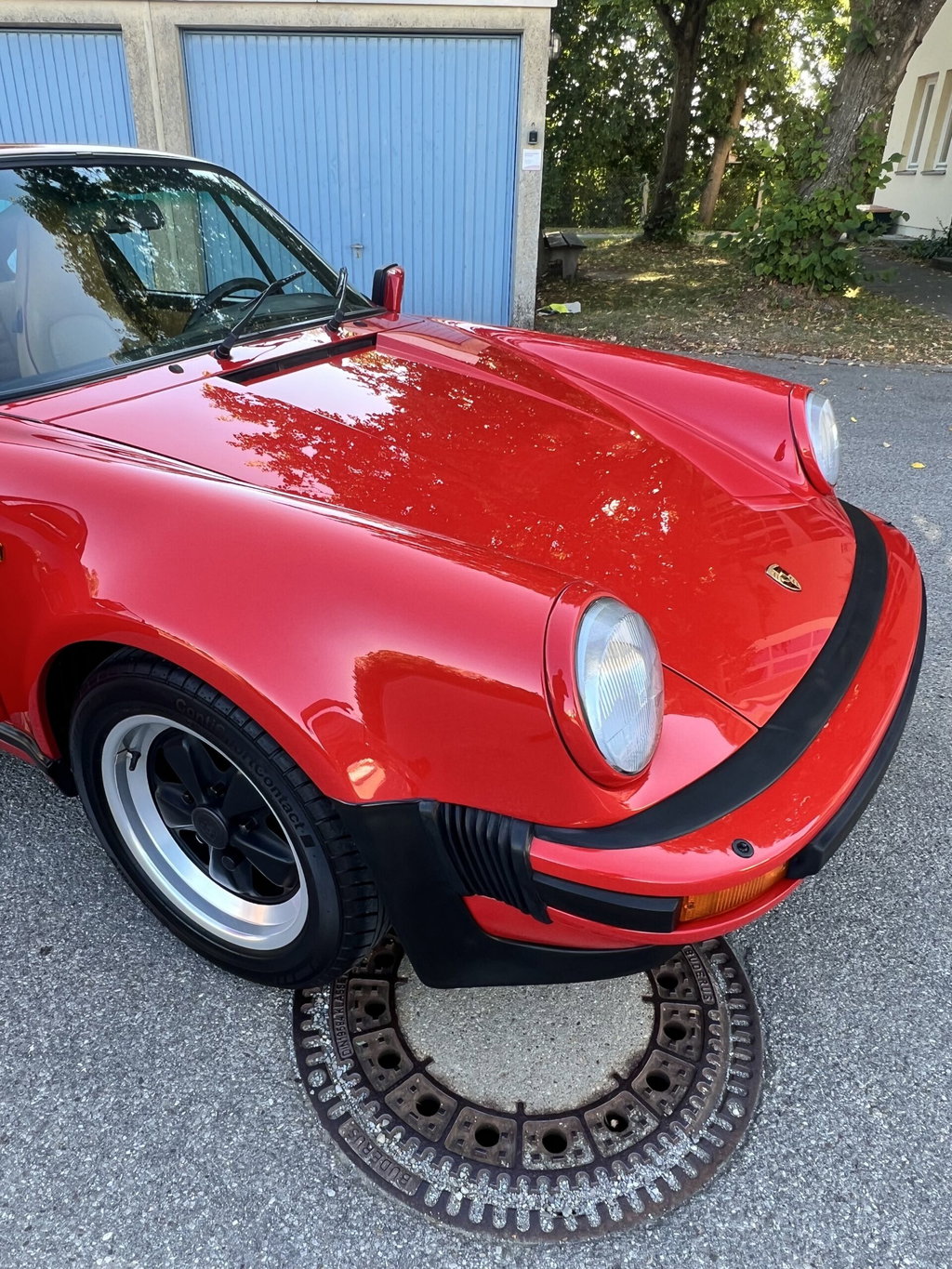 Porsche 911 Turbo 3.3
