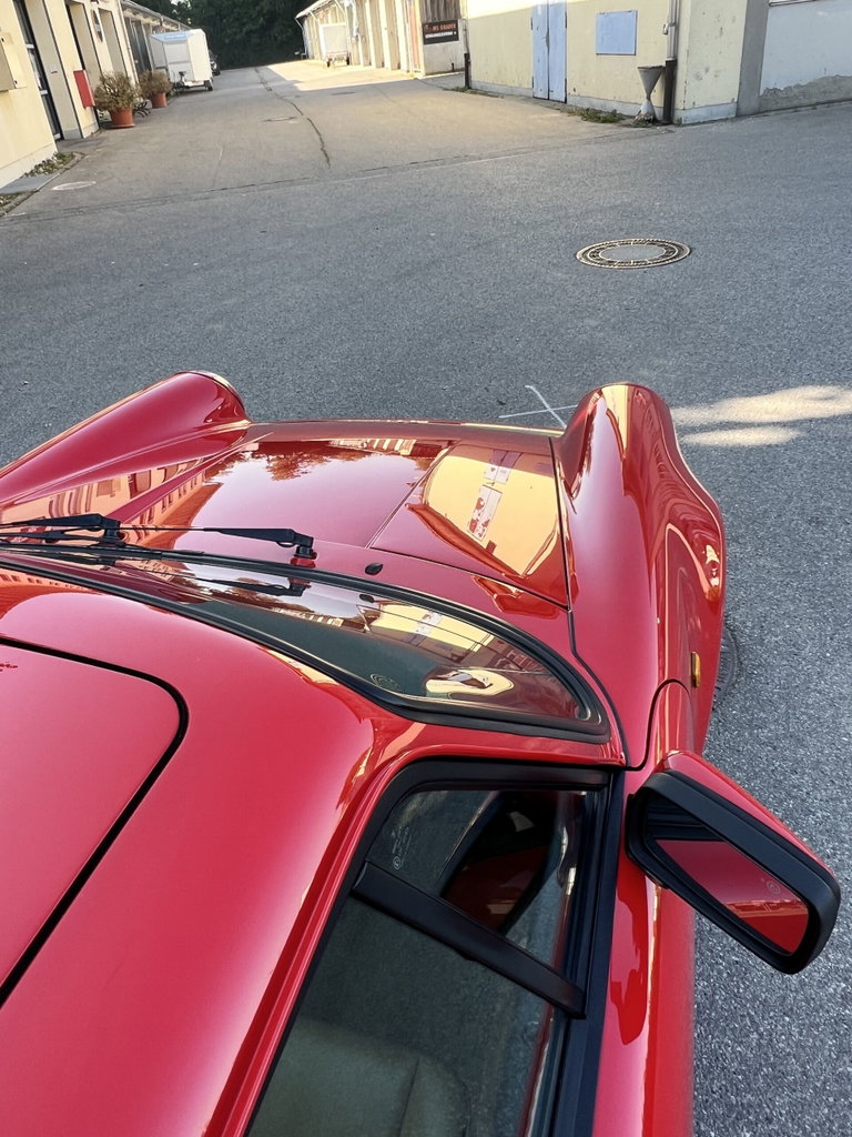 Porsche 911 Turbo 3.3