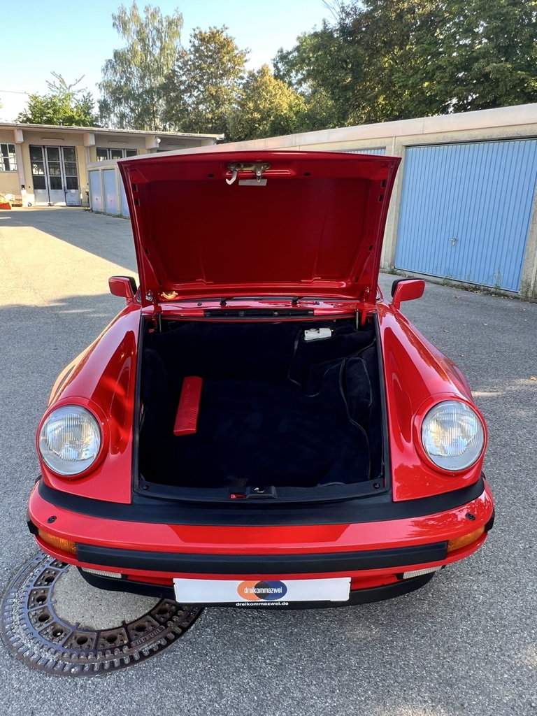 Porsche 911 Turbo 3.3