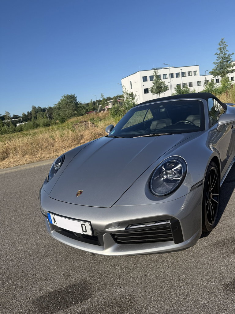 Porsche 992 Turbo