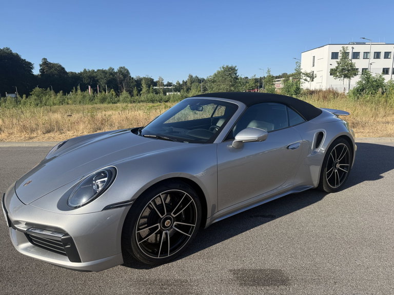 Porsche 992 Turbo