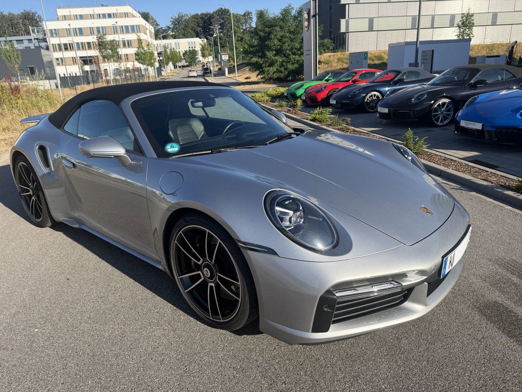 Porsche 992 Turbo