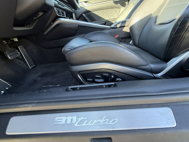 Porsche 992 Turbo