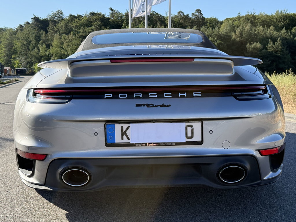 Porsche 992 Turbo