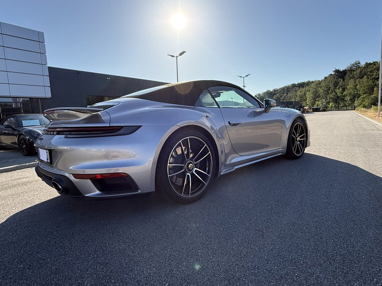 Porsche 992 Turbo