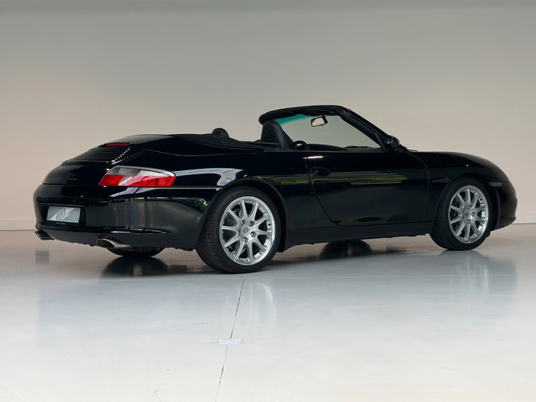 Porsche 996.2 Carrera