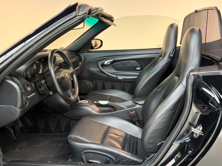 Porsche 996.2 Carrera