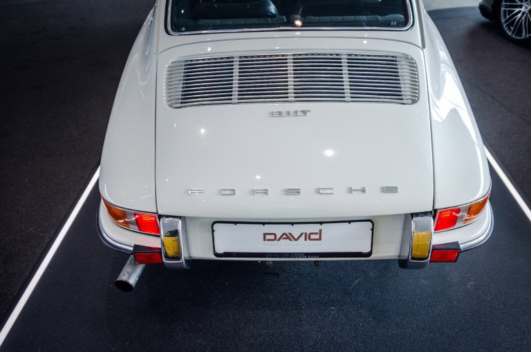 Porsche 911 T