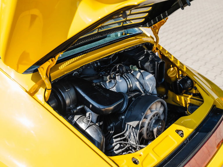 Porsche 964 Carrera RS 3.8