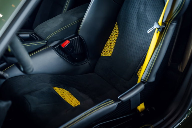 Porsche 718 Cayman GT4 RS