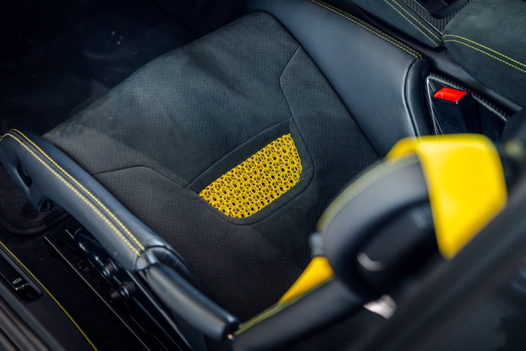 Porsche 718 Cayman GT4 RS