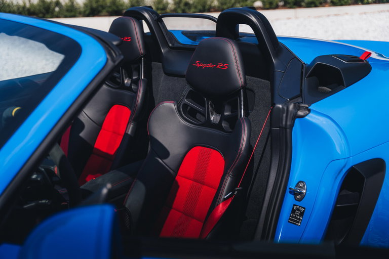 Porsche 718 Spyder RS