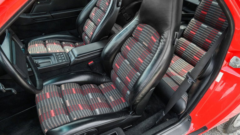 Porsche 928 S4