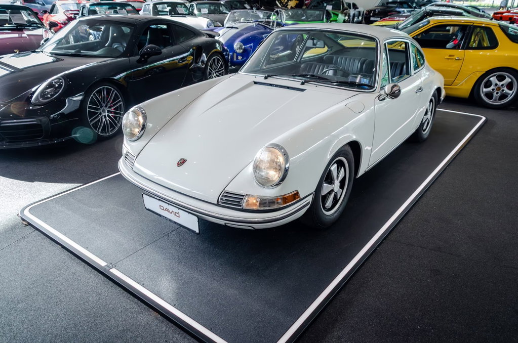 Porsche 911 T