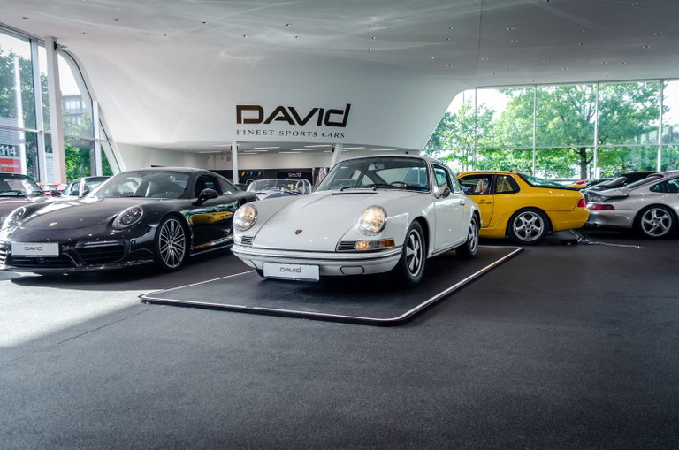 Porsche 911 T