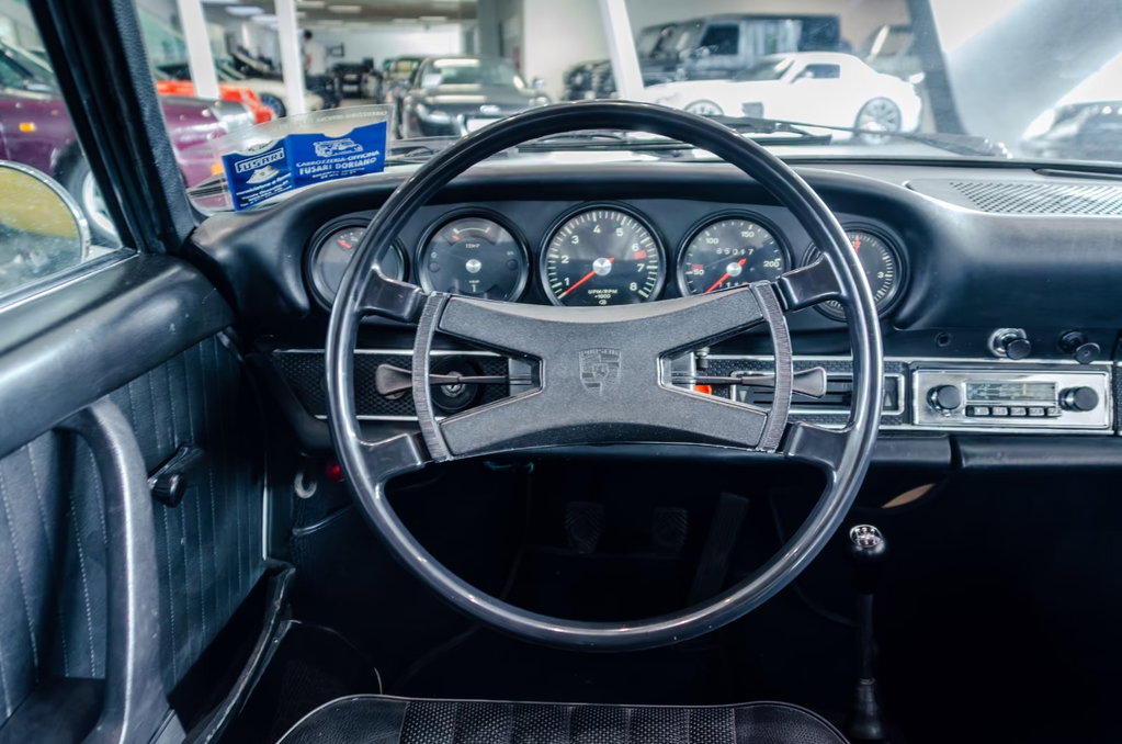 Porsche 911 T