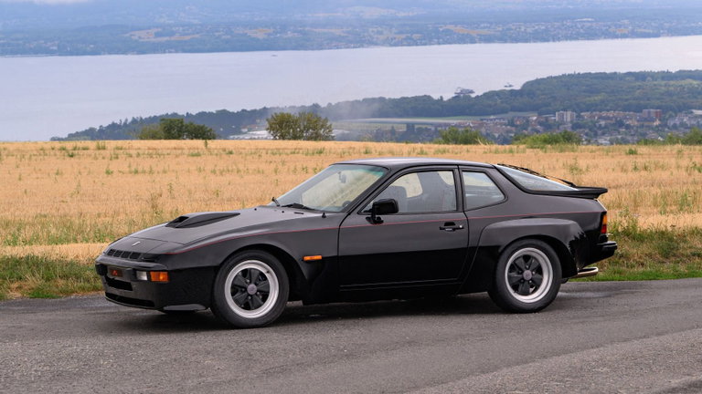 Porsche 924 Carrera GT