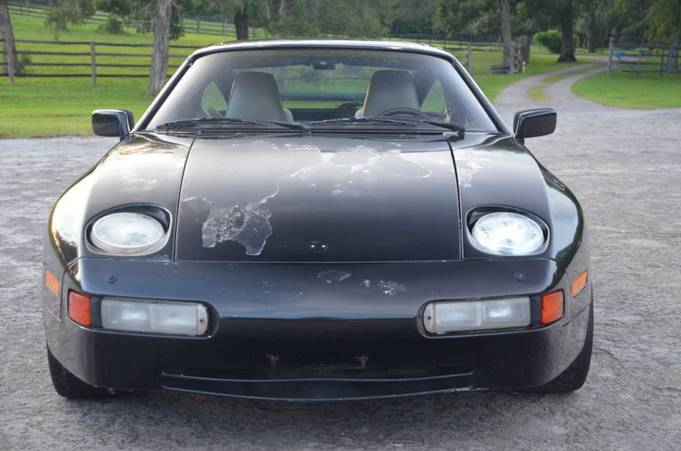 Porsche 928 S4