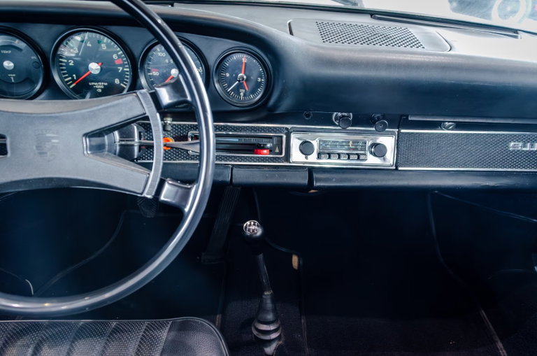 Porsche 911 T