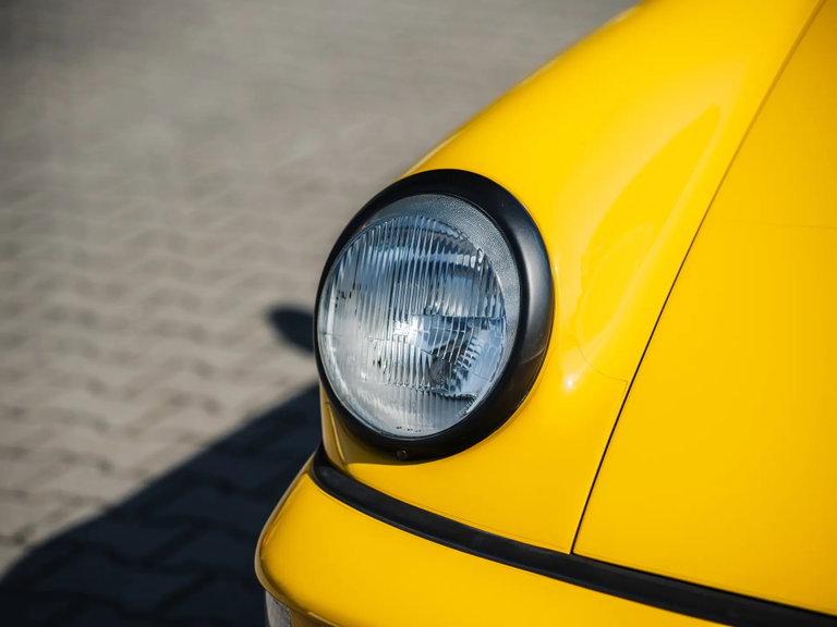 Porsche 964 Carrera RS 3.8