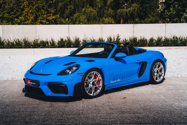 Porsche 718 Spyder RS