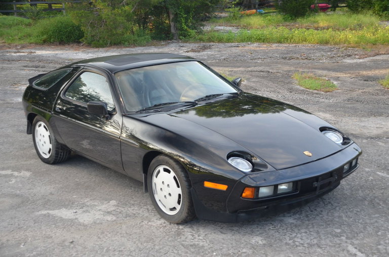 Porsche 928 S