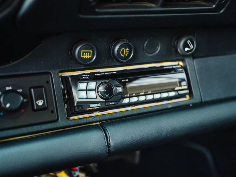 Porsche 964 Carrera RS 3.8