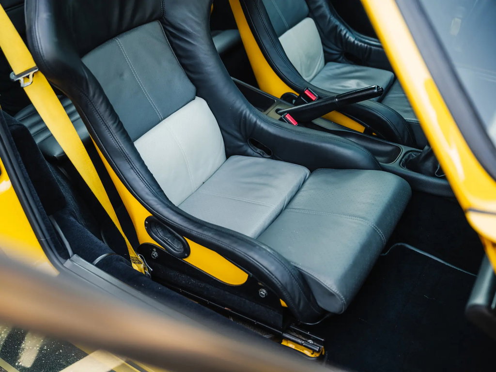 Porsche 964 Carrera RS 3.8