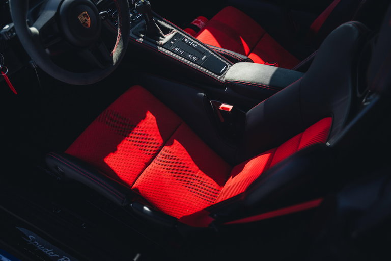 Porsche 718 Spyder RS