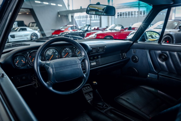 Porsche 964 Carrera 2