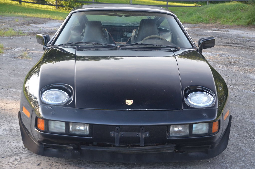 Porsche 928 S