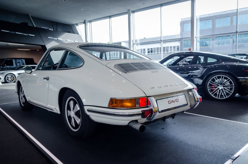 Porsche 911 T