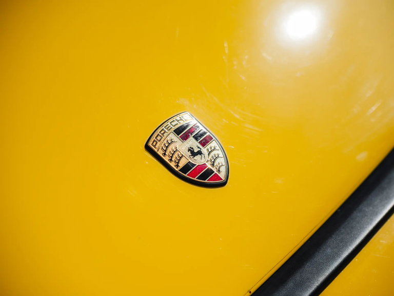 Porsche 964 Carrera RS 3.8