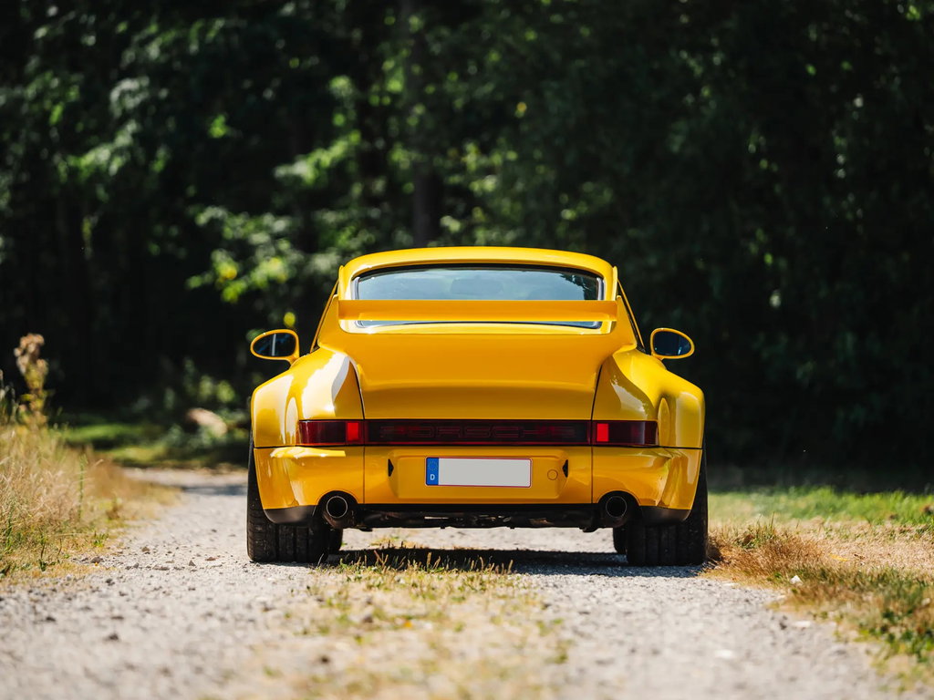 Porsche 964 Carrera RS 3.8