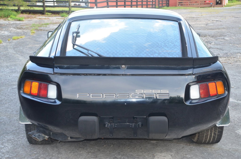 Porsche 928 S