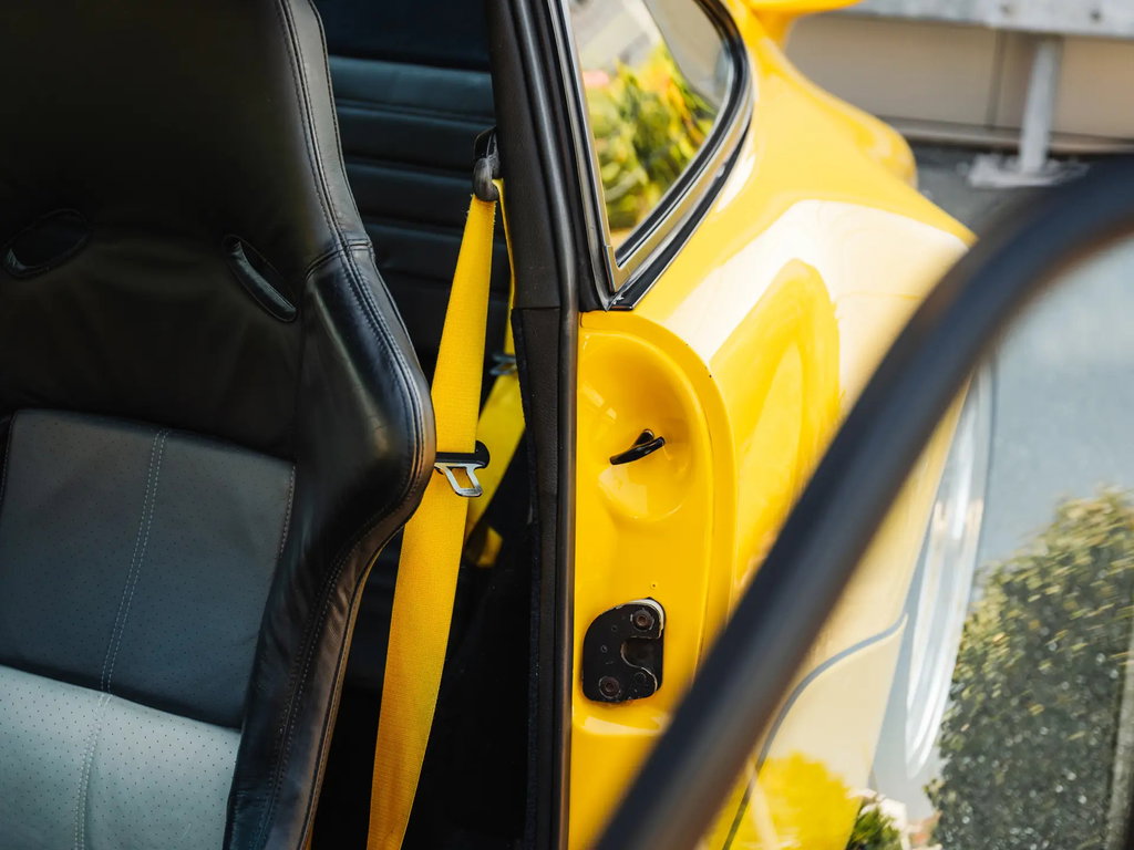 Porsche 964 Carrera RS 3.8
