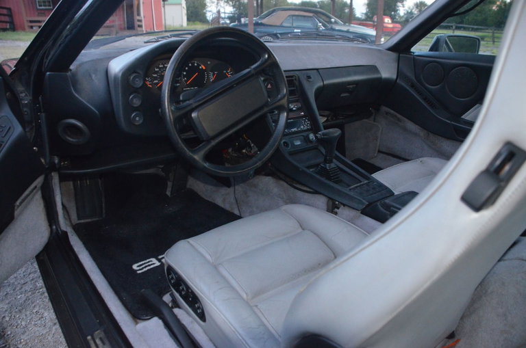 Porsche 928 S4