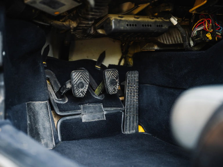 Porsche 964 Carrera RS 3.8