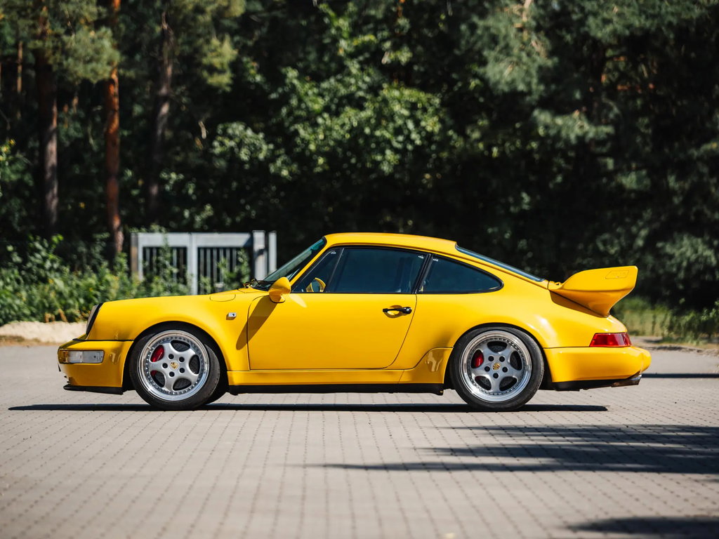 Porsche 964 Carrera RS 3.8