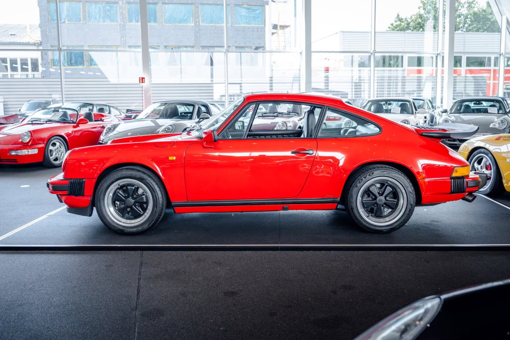 Porsche 911 Carrera 3.2