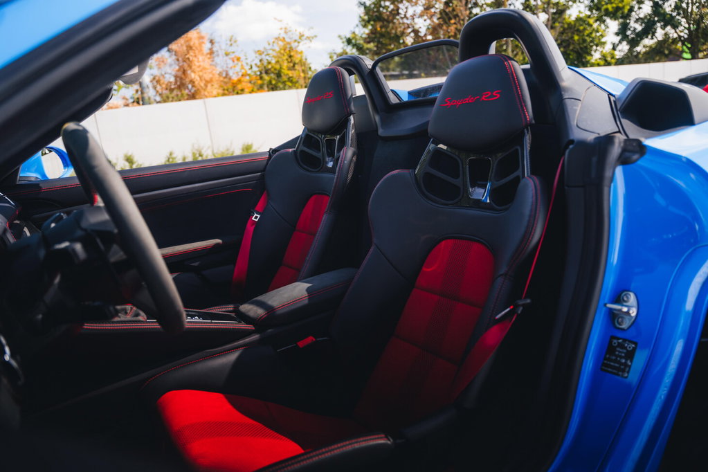 Porsche 718 Spyder RS