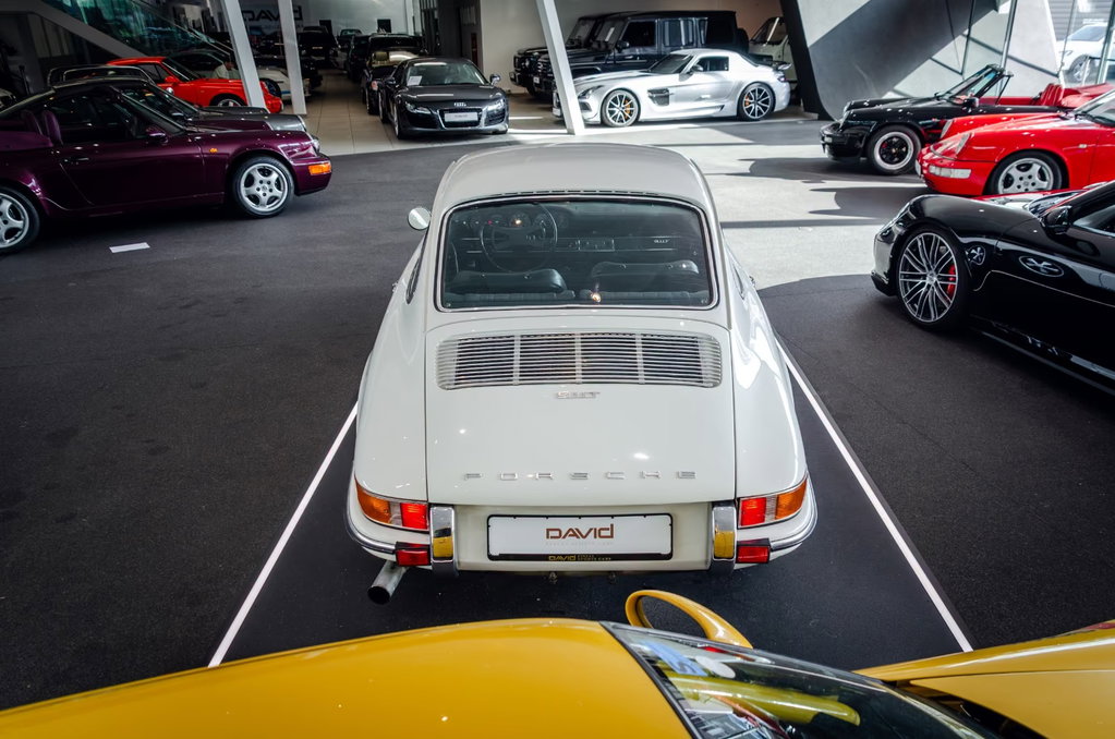 Porsche 911 T